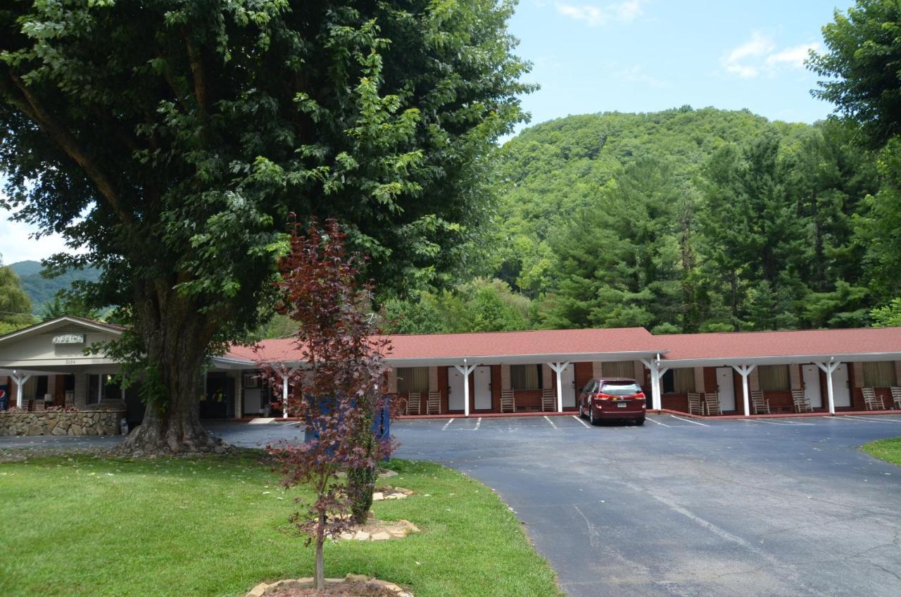 Travelowes Motel - Maggie Valley Kültér fotó